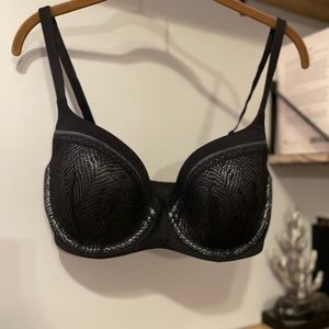 Victorias Secret black bra